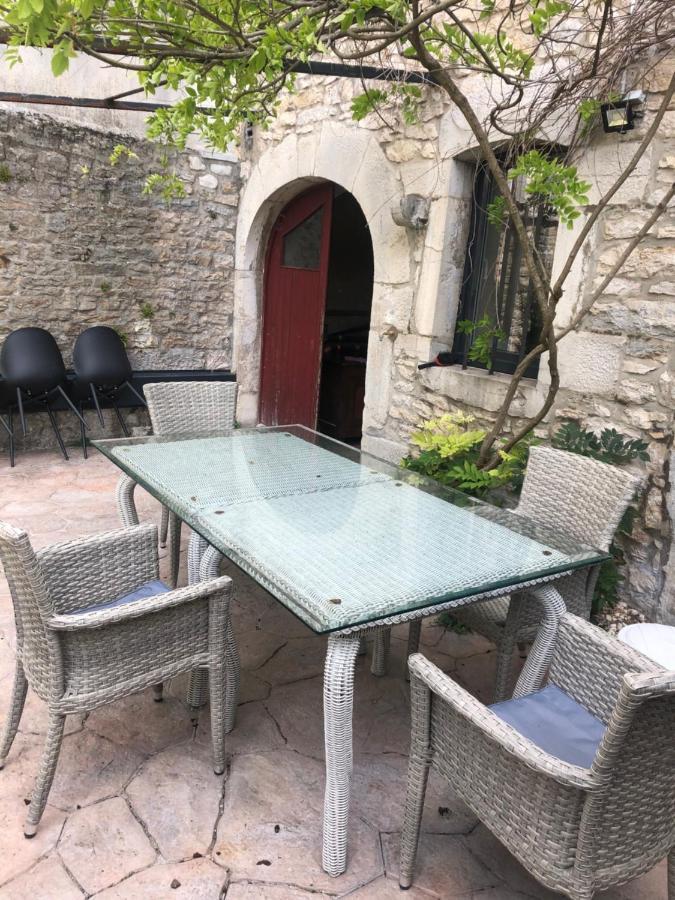 Appartement Meuble Neuf Avec Jardin